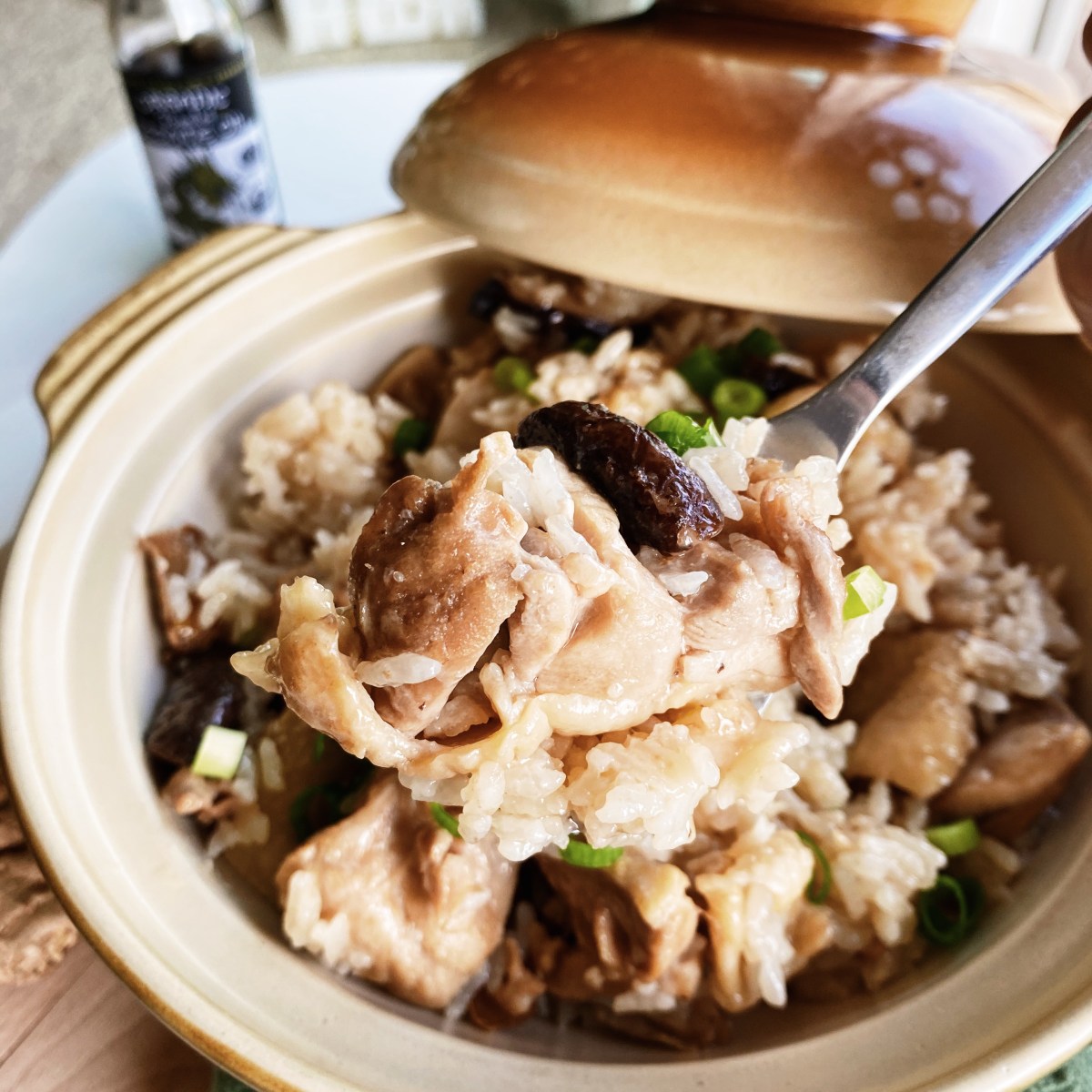 香 菇 麻 油 雞 飯 ❘ 𝘍𝘖𝘖𝘋