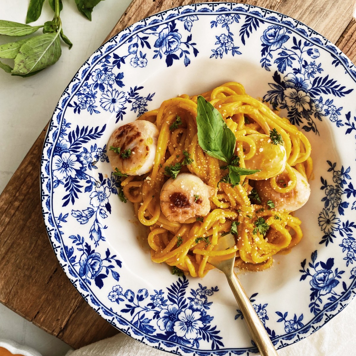 南 瓜 干 貝 義 大 利 麵 ❘ 𝘍𝘖𝘖𝘋