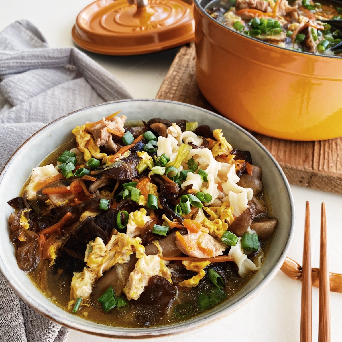 大 滷 麵 ❘ 𝘍𝘖𝘖𝘋