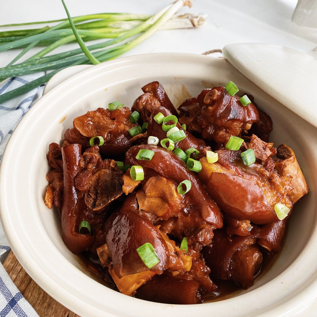 滷 豬 腳 ❘ 𝘍𝘖𝘖𝘋