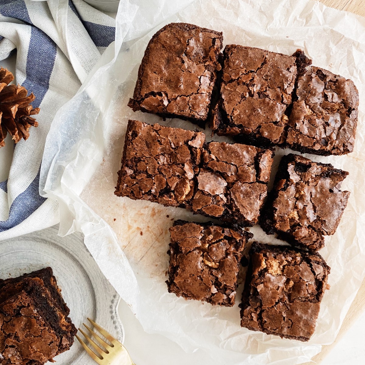 布 朗 尼 ❘ 𝘍𝘖𝘖𝘋